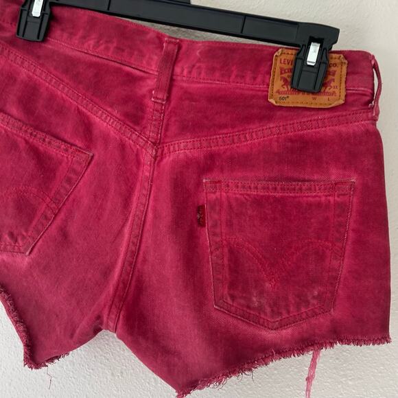 Levi’s 501 cut off distressed cut off cheeky red denim button fly grunge 0 / 25 - Picture 6 of 11